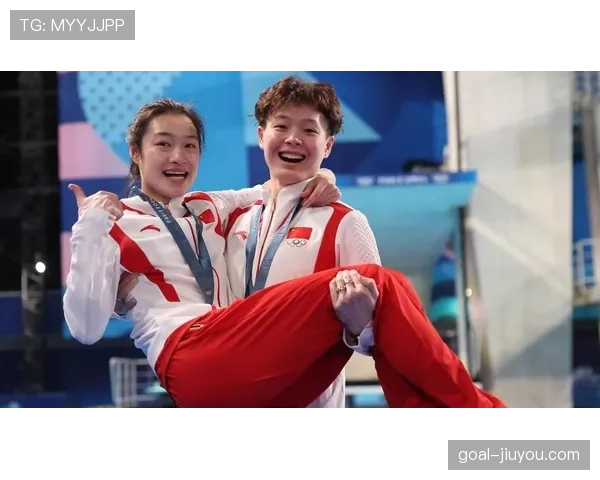 昌雅妮跳水完回家还得自己煮泡面？